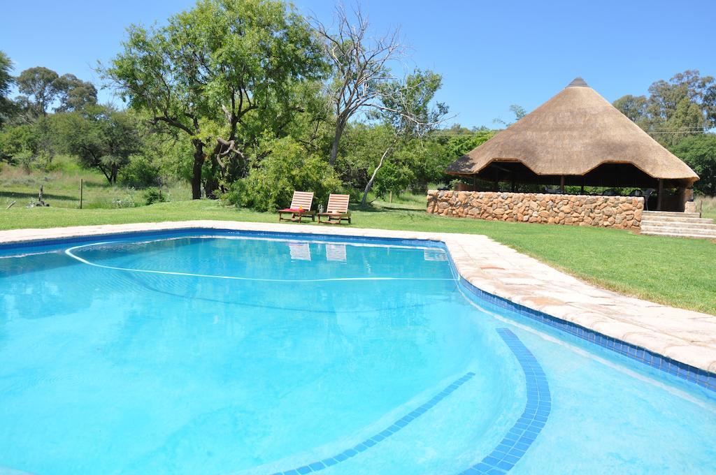 Intaba Thulile Hotel Maanhaarrand Exterior photo